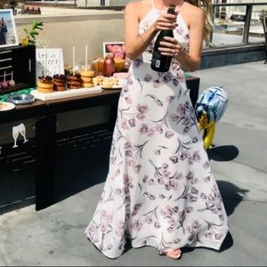 Lulu’s white floral maxi dress